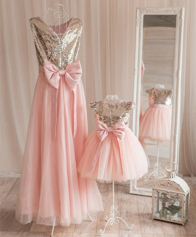 Mother and shop daughter prom dresses