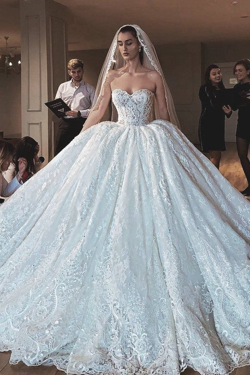 Strapless Luxury Sweetheart Princess Lace Wedding Dress BWD033