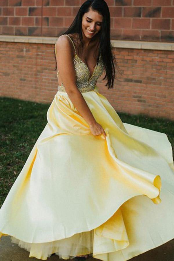 Light yellow 2024 prom dress