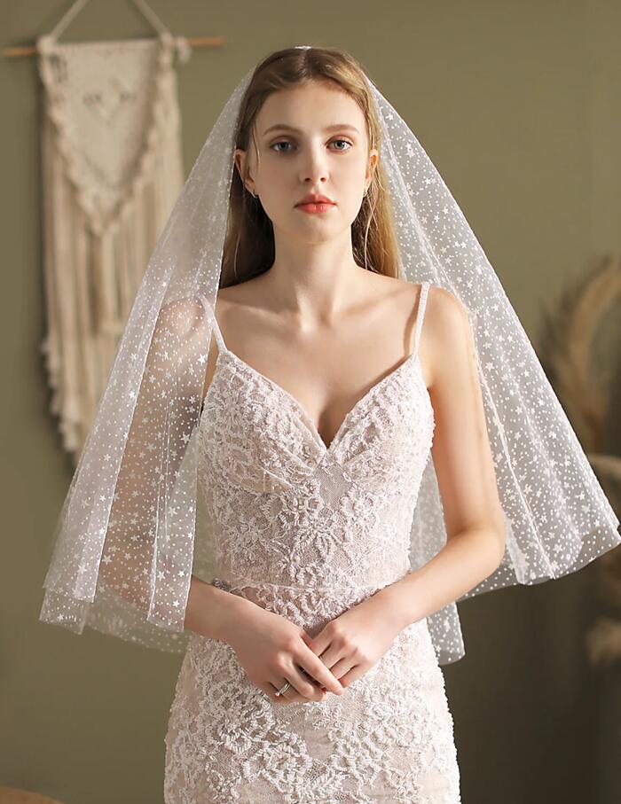 Modern Chic Wedding Veil Fingertip Veils VE029